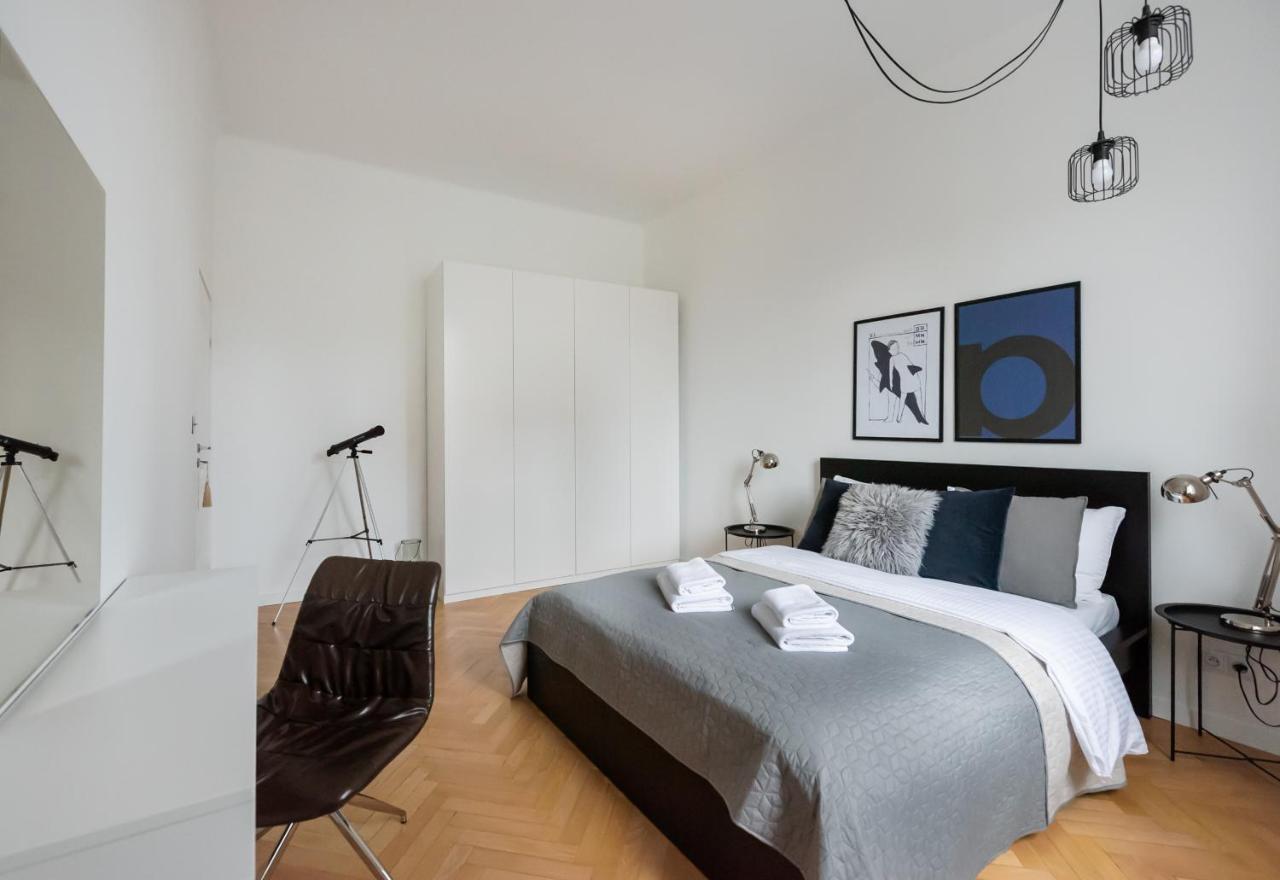 Old Town Basilisk Apartment Varšava Exteriér fotografie